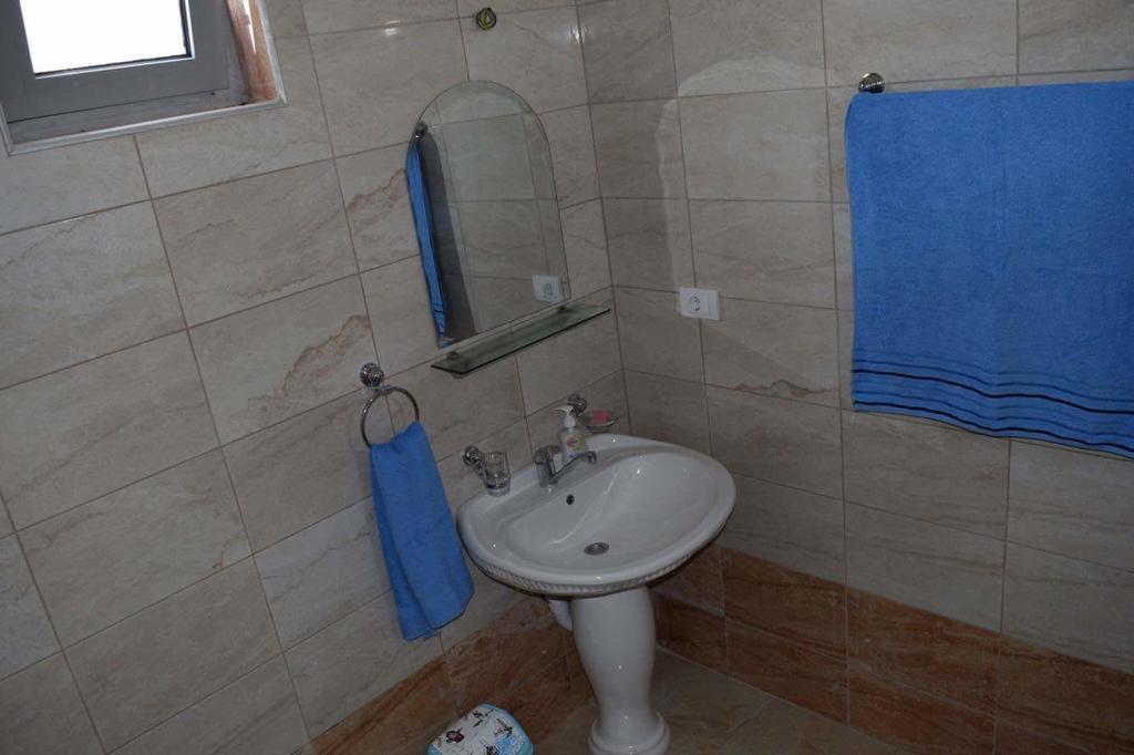 Leli Apartments Ulcinj Bagian luar foto